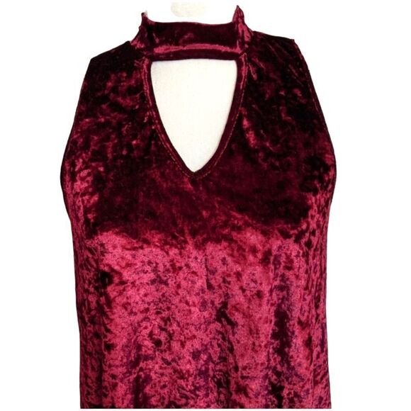 Altar’d State Burgundy Red Crushed Velvet Choker Dress Size Medium - Picture 3 of 13